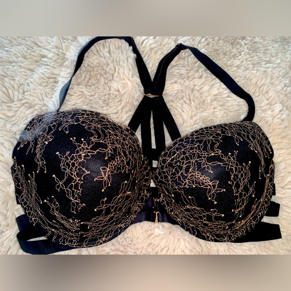 Front clasping Victoria secret bra - Picture 1 of 4